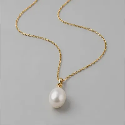 Pearl Drop Necklace — front