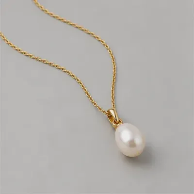 Pearl Drop Necklace — alternate